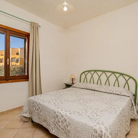 아파트 Porto San Paolo Apartments *