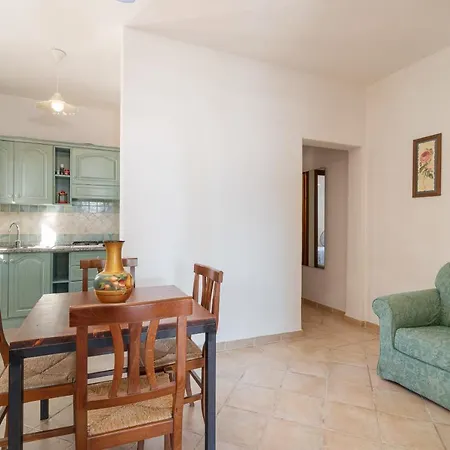 Porto San Paolo Apartment