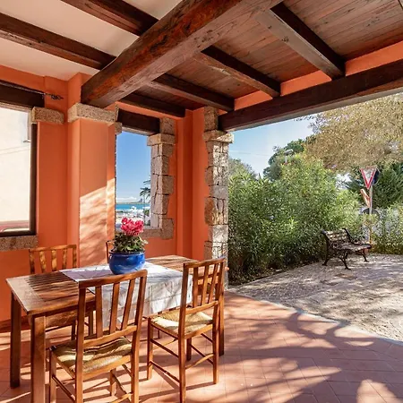 Apartamento Porto San Paolo Apartments